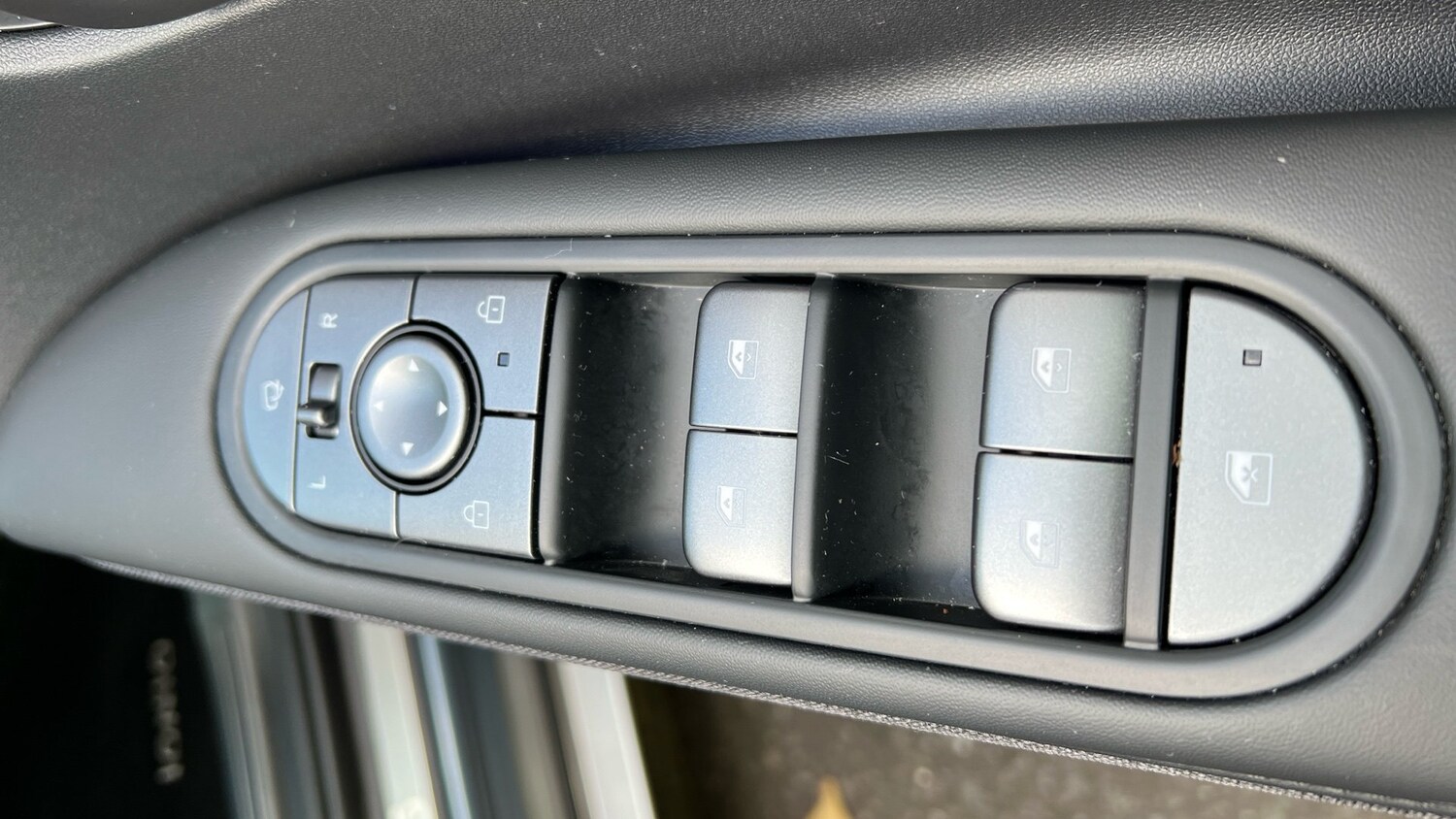 Used Hyundai IONIQ 5 2025 for sale - 76703339: Photo 21