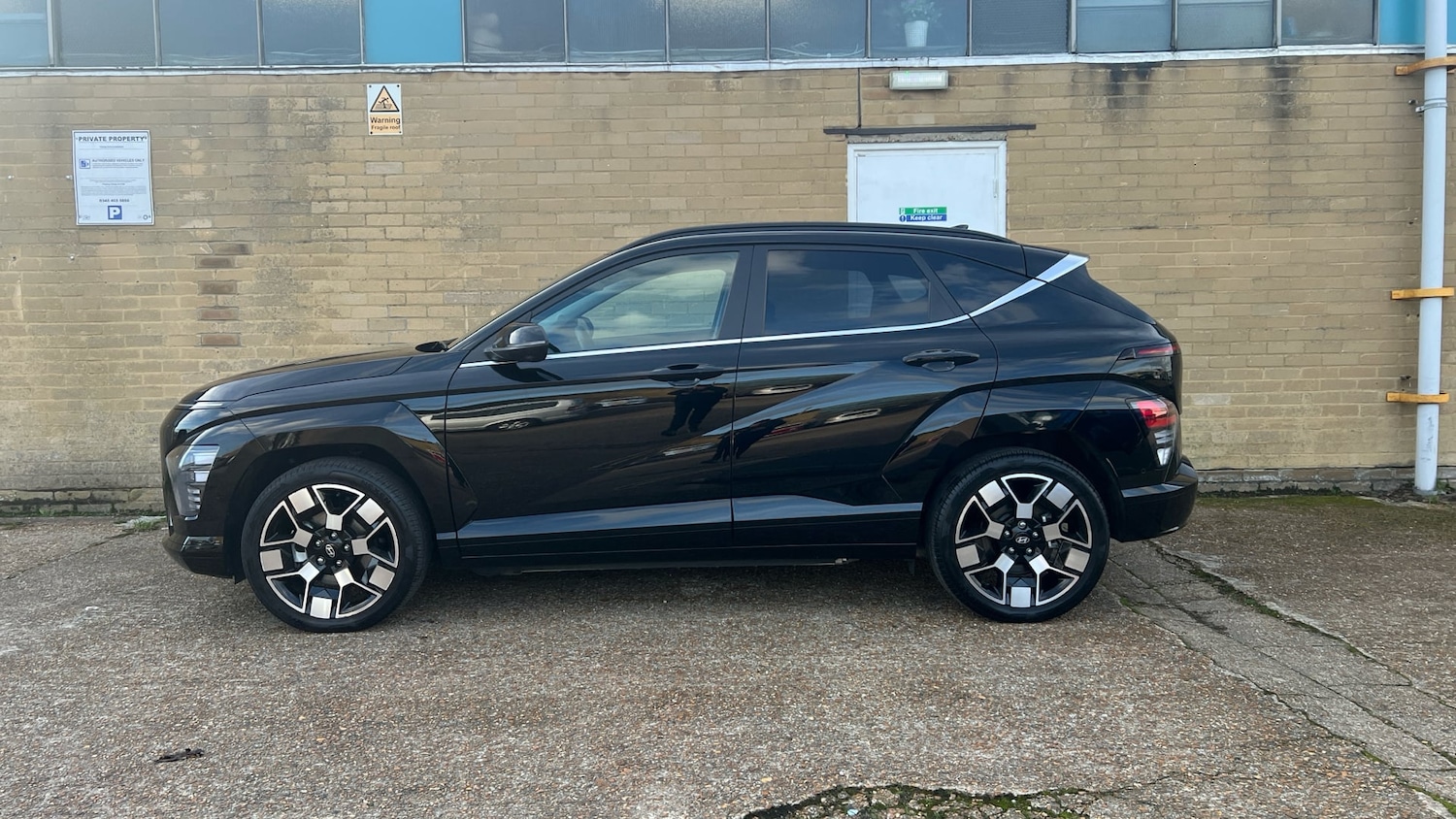 Used Hyundai KONA 2024 for sale - 77289332: Photo 18