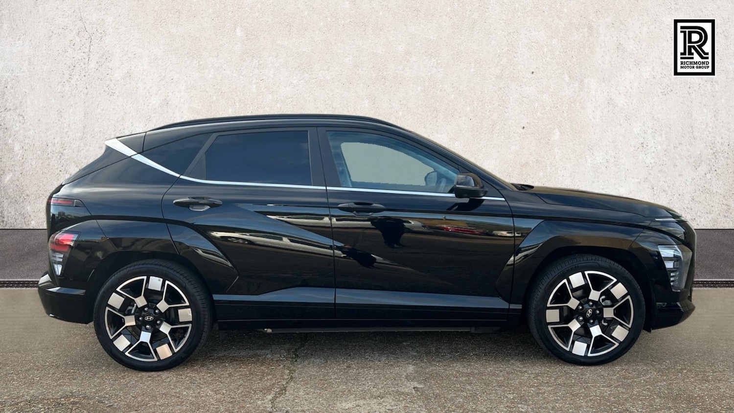 Used Hyundai KONA 2024 for sale - 77289332: Photo 4