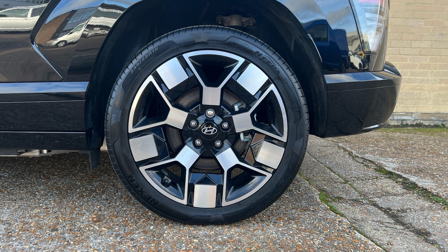 Used Hyundai KONA 2024 for sale - 77289332: Photo 5