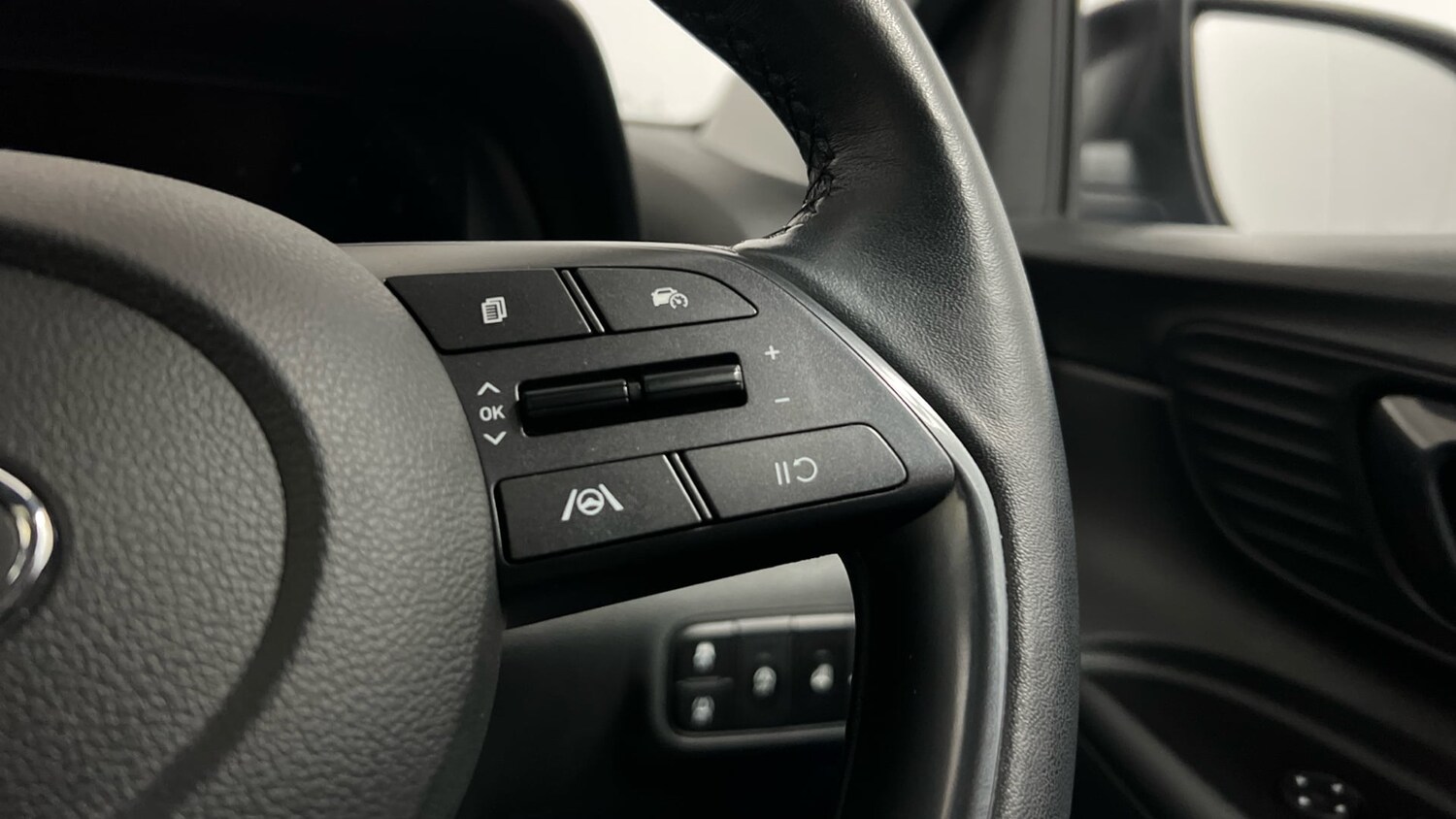 Used Hyundai BAYON 2022 for sale - 77721544: Photo 16