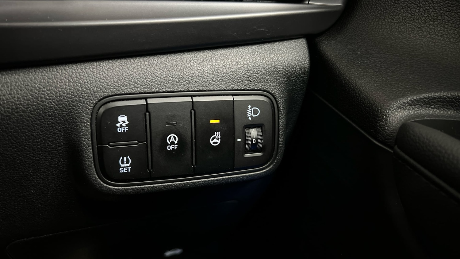 Used Hyundai BAYON 2022 for sale - 77721544: Photo 24