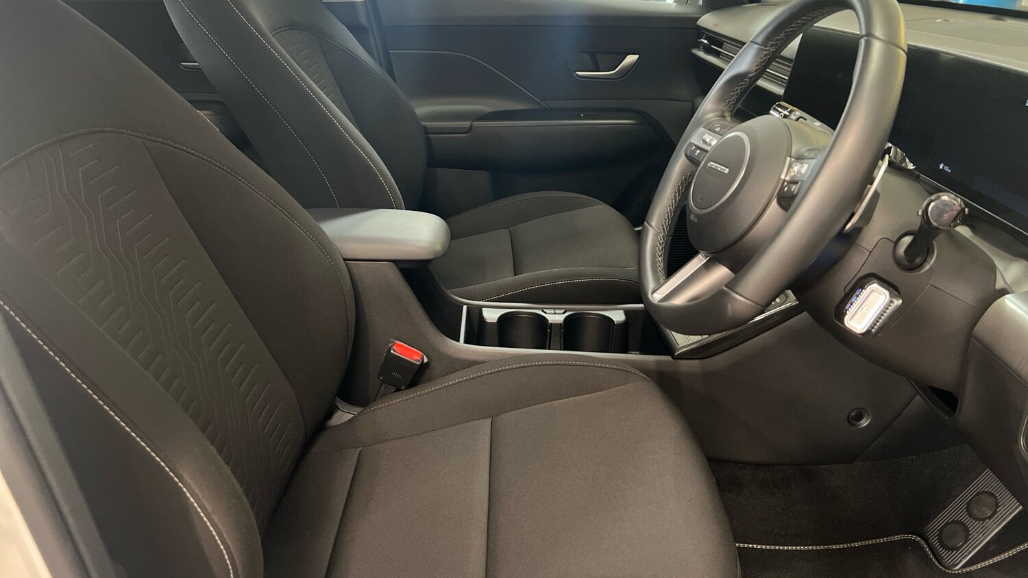 Used Hyundai KONA 2024 for sale - 76703326: Photo 12