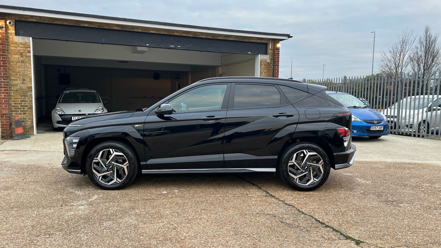 Used Hyundai KONA 2025 for sale - 77129715: Photo 18