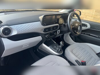 Used Hyundai i10 2024 for sale - 77257887: Photo