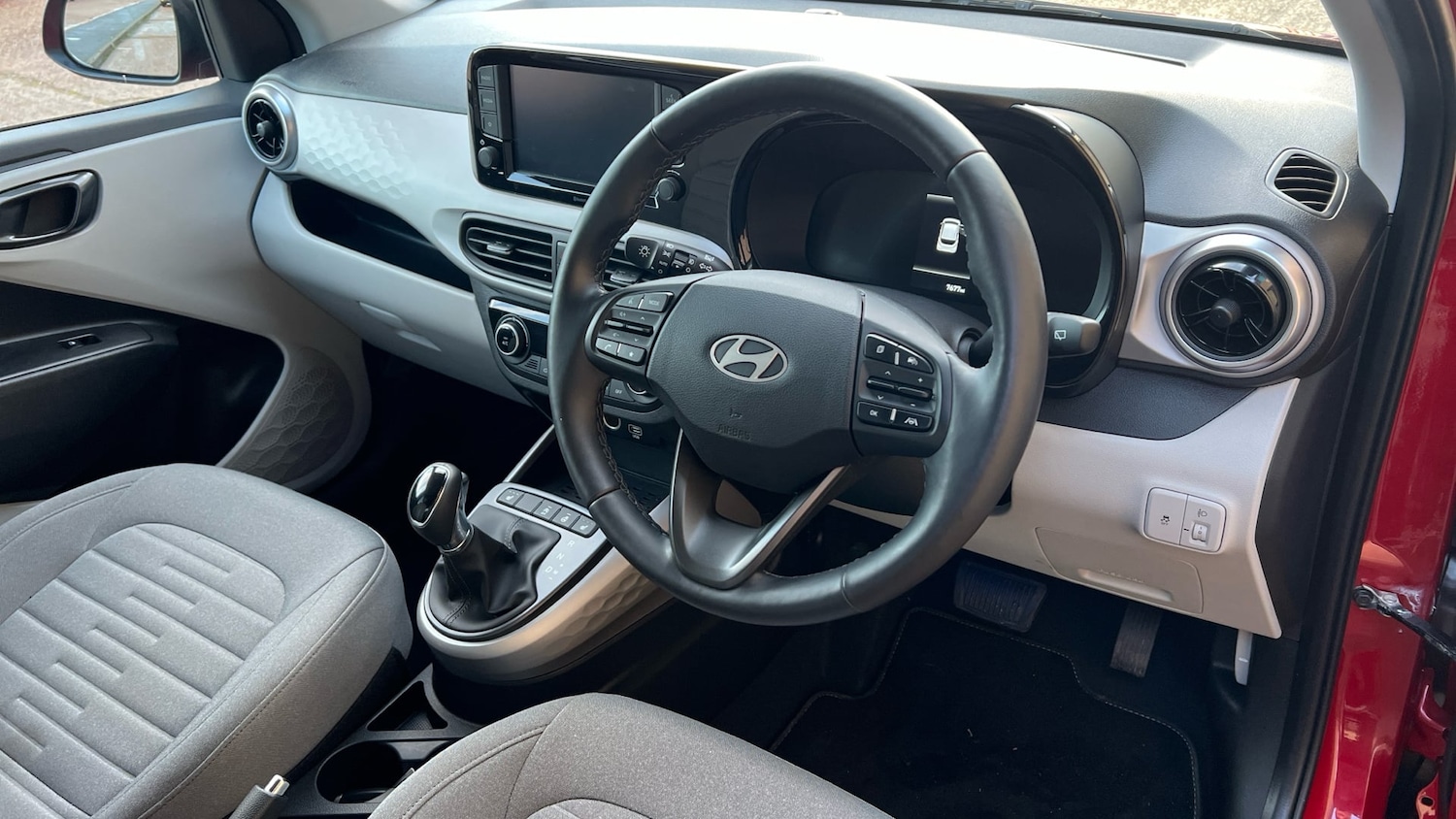 Used Hyundai i10 2024 for sale - 77257887: Photo 6