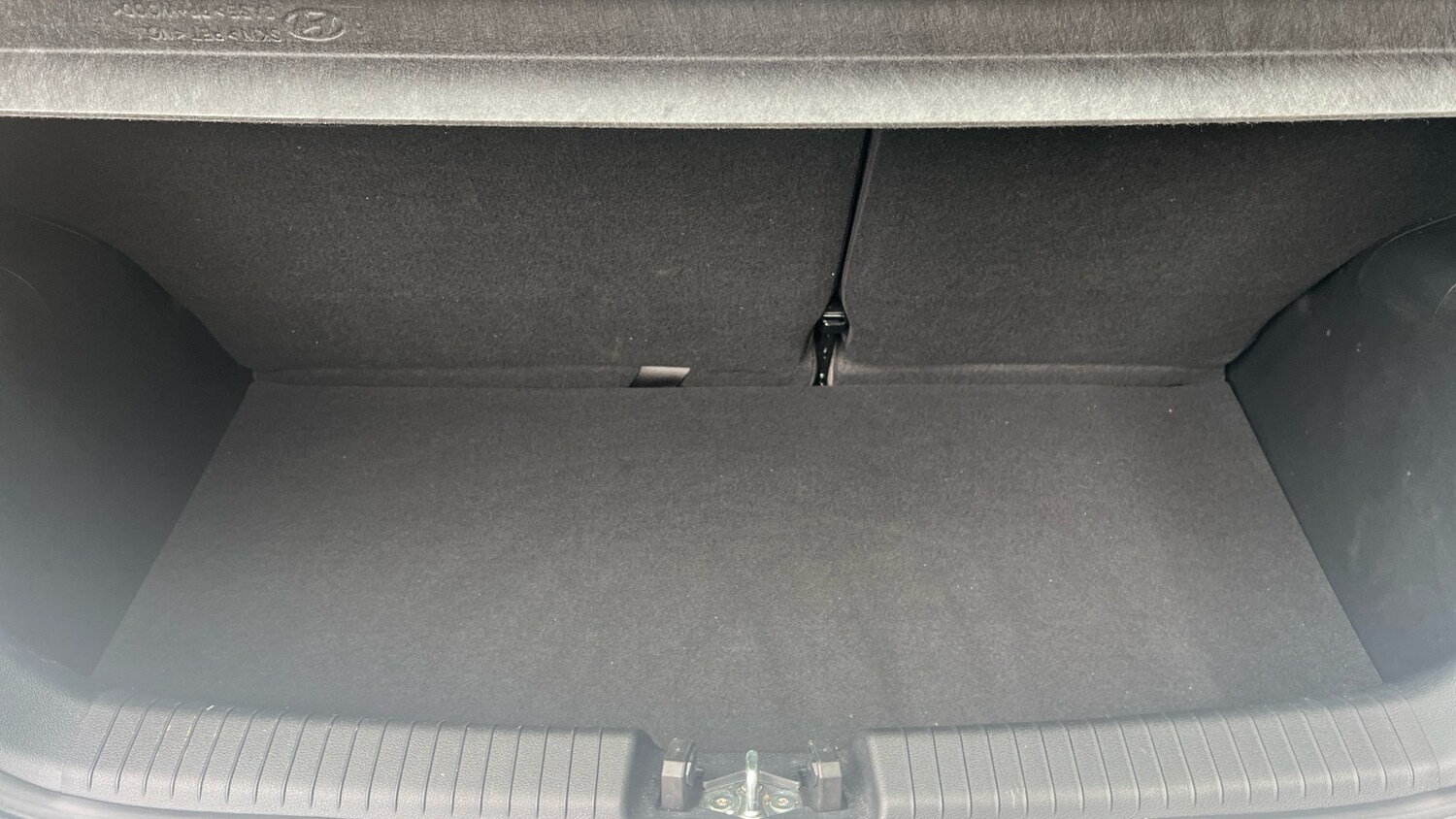 Used Hyundai i10 2023 for sale - 76703292: Photo 11