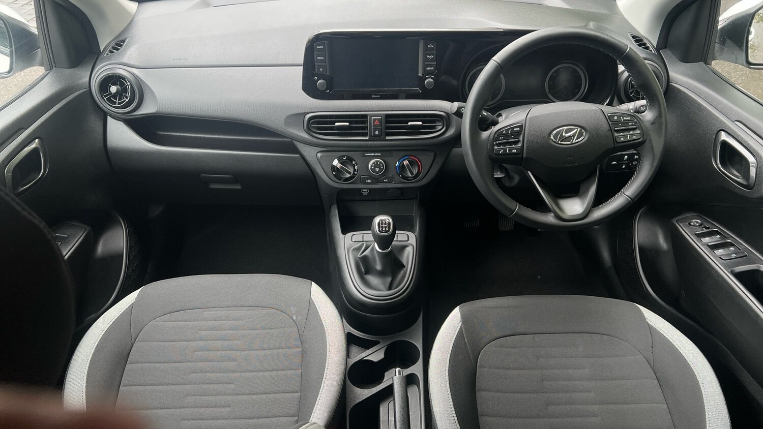 Used Hyundai i10 2023 for sale - 76703292: Photo 13