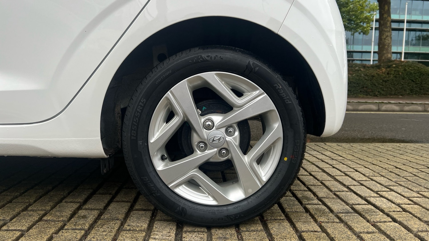 Used Hyundai i10 2023 for sale - 76703292: Photo 5