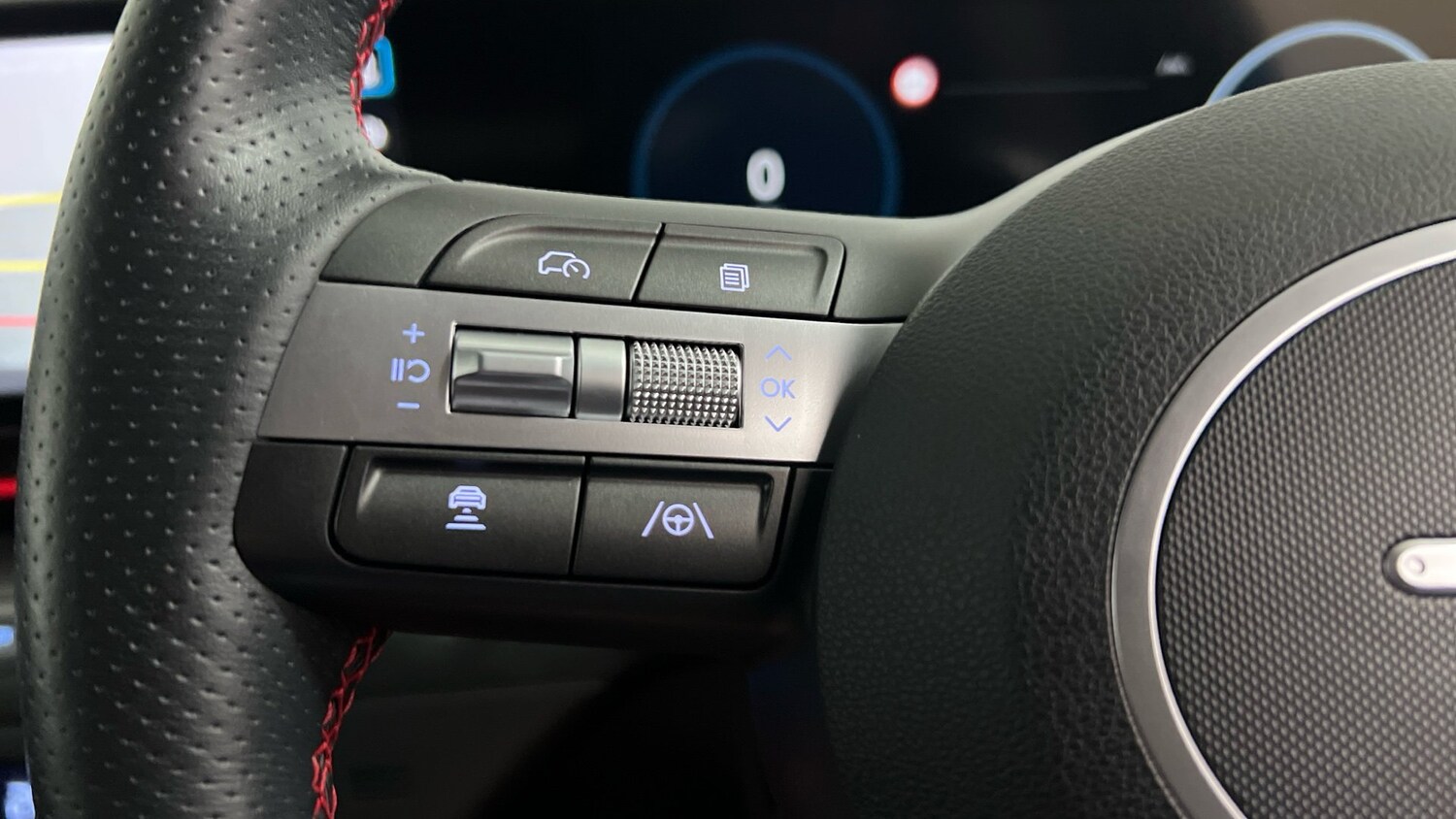 Used Hyundai KONA 2023 for sale - 76703299: Photo 15