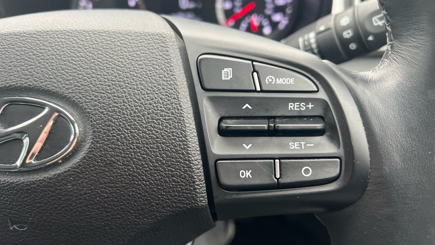 Used Hyundai i10 2023 for sale - 77508731: Photo 16