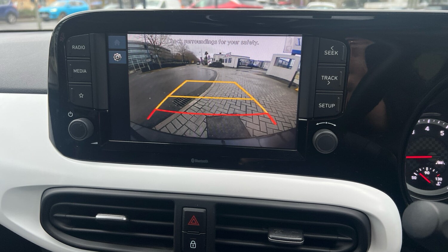 Used Hyundai i10 2023 for sale - 77508731: Photo 24