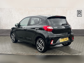 Used Hyundai i10 2023 for sale - 77508731: Photo