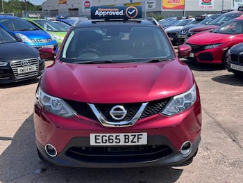Used Nissan Qashqai 2015 for sale - 79690061: Photo