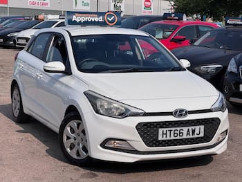 Used Hyundai i20 2016 for sale - 79690135: Photo