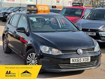 Used Volkswagen Golf 2015 for sale - 79690107: Photo