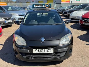 Used Renault Megane 2010 for sale - 79690146: Photo