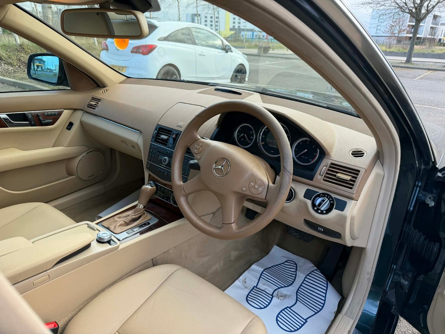 Used Mercedes-Benz C Class 2008 for sale - 77848403: Photo 7