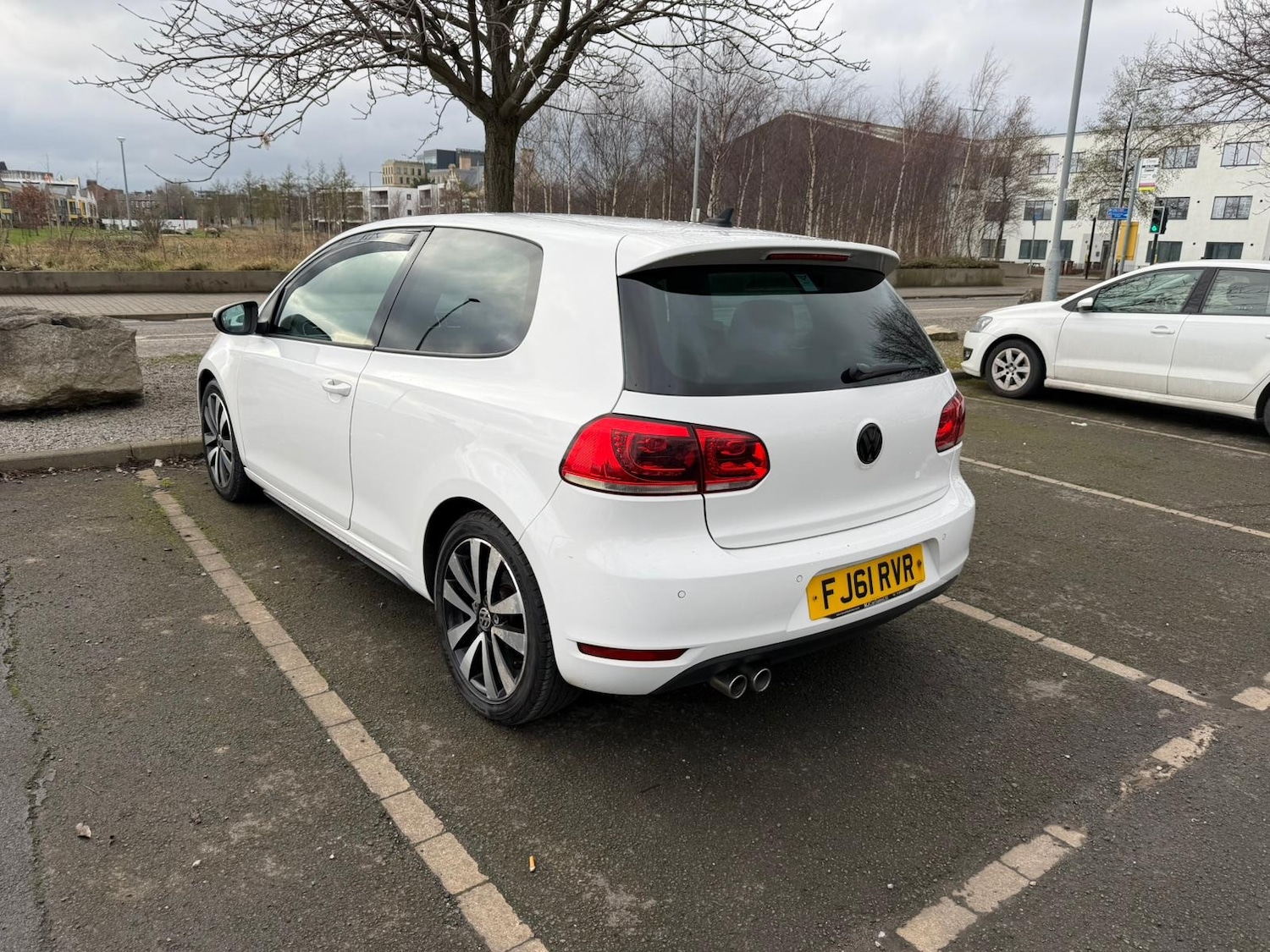 Used Volkswagen Golf 2011 for sale - 77502710: Photo 3