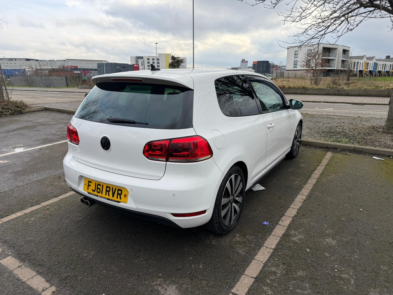 Used Volkswagen Golf 2011 for sale - 77502710: Photo 4