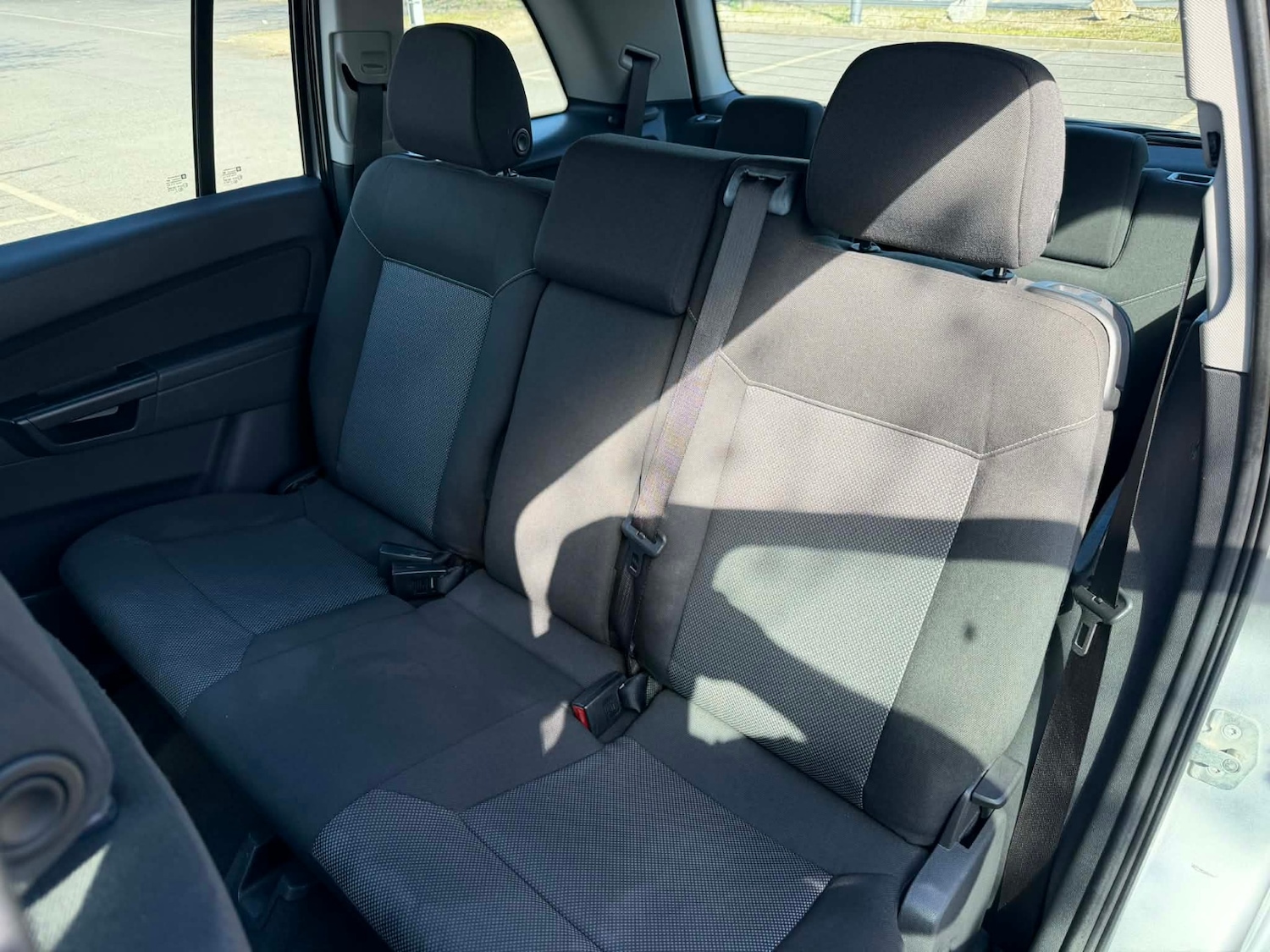 Used Vauxhall Zafira 2010 for sale - 78106990: Photo 10