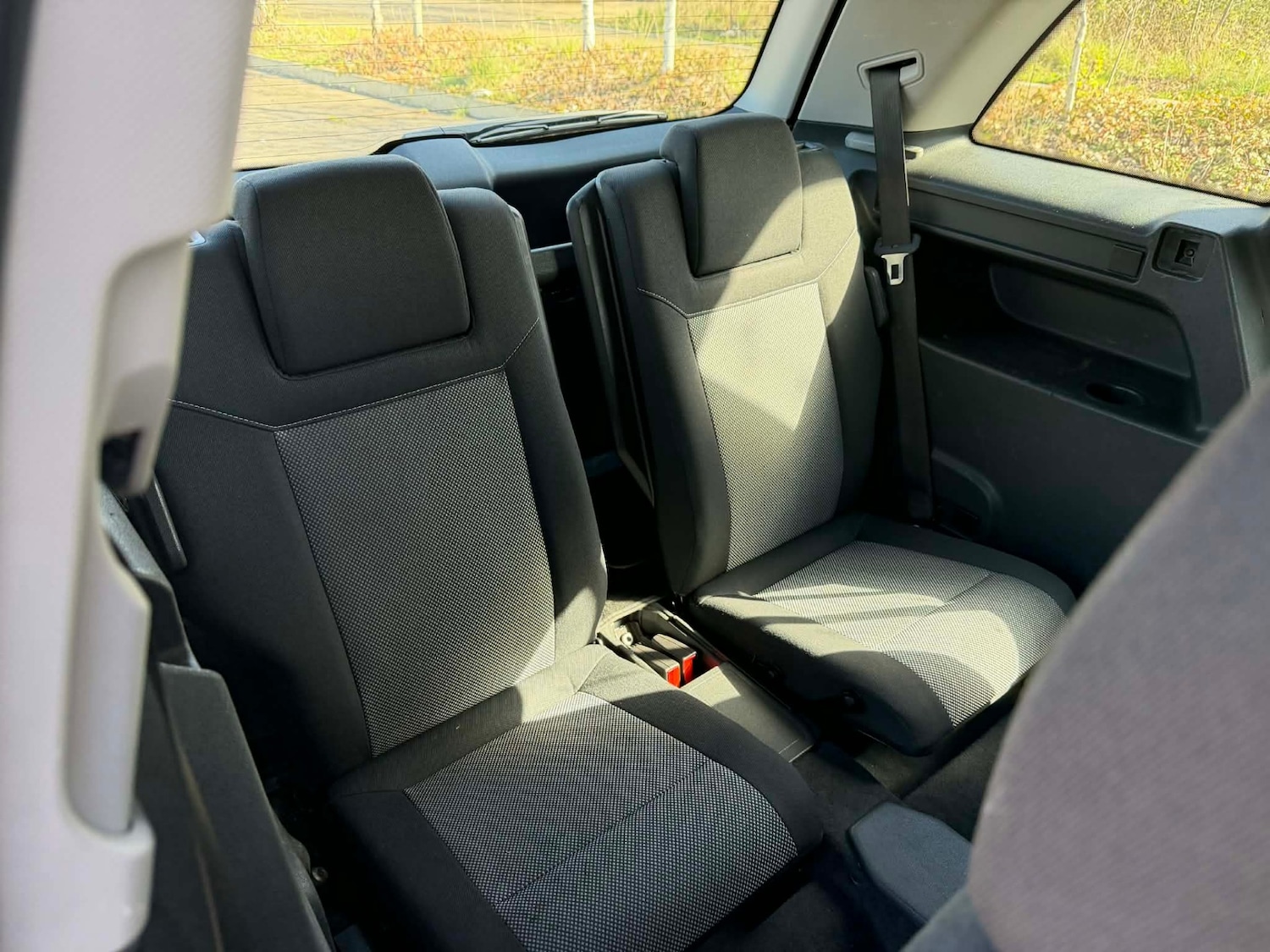 Used Vauxhall Zafira 2010 for sale - 78106990: Photo 7