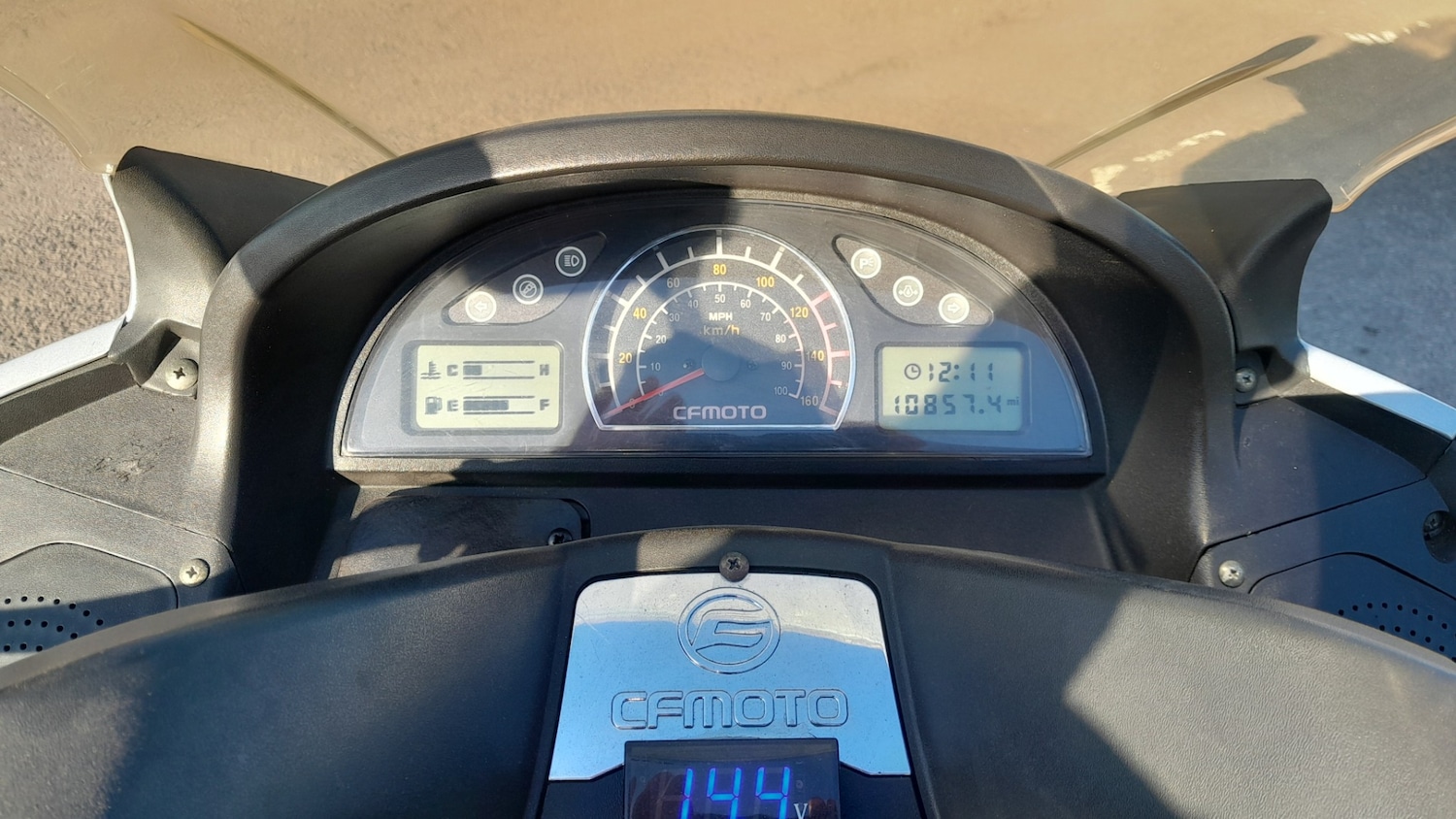 Used WHITE KNUCKLE CF 250 T-6A 2012 for sale - 78055467: Photo 6