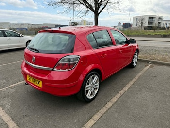 Used Vauxhall Astra 2010 for sale - 78122400: Photo