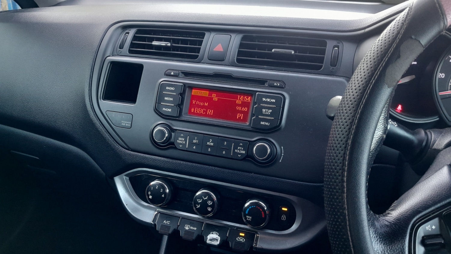 Used Kia Rio 2013 for sale - 77337849: Photo 10