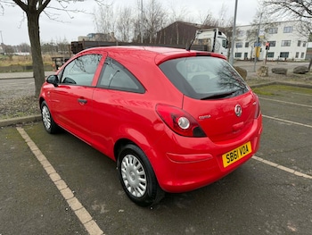 Used Vauxhall Corsa 2012 for sale - 77421169: Photo