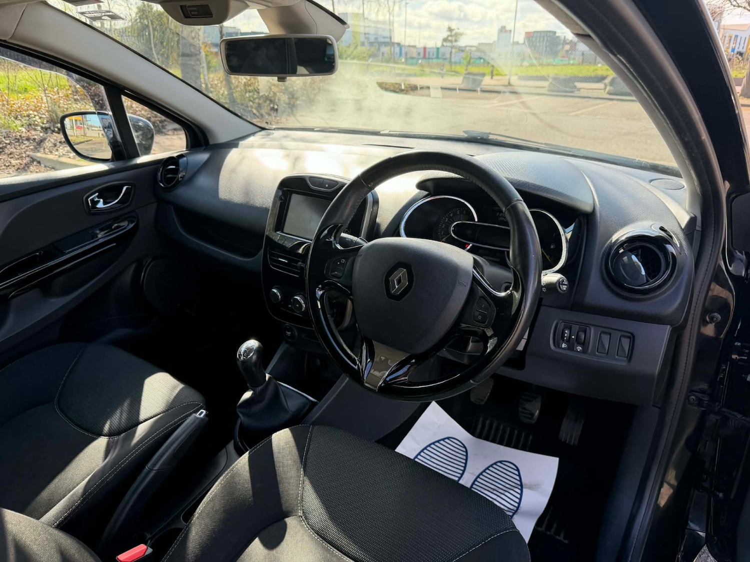 Used Renault Clio 2014 for sale - 78107016: Photo 10