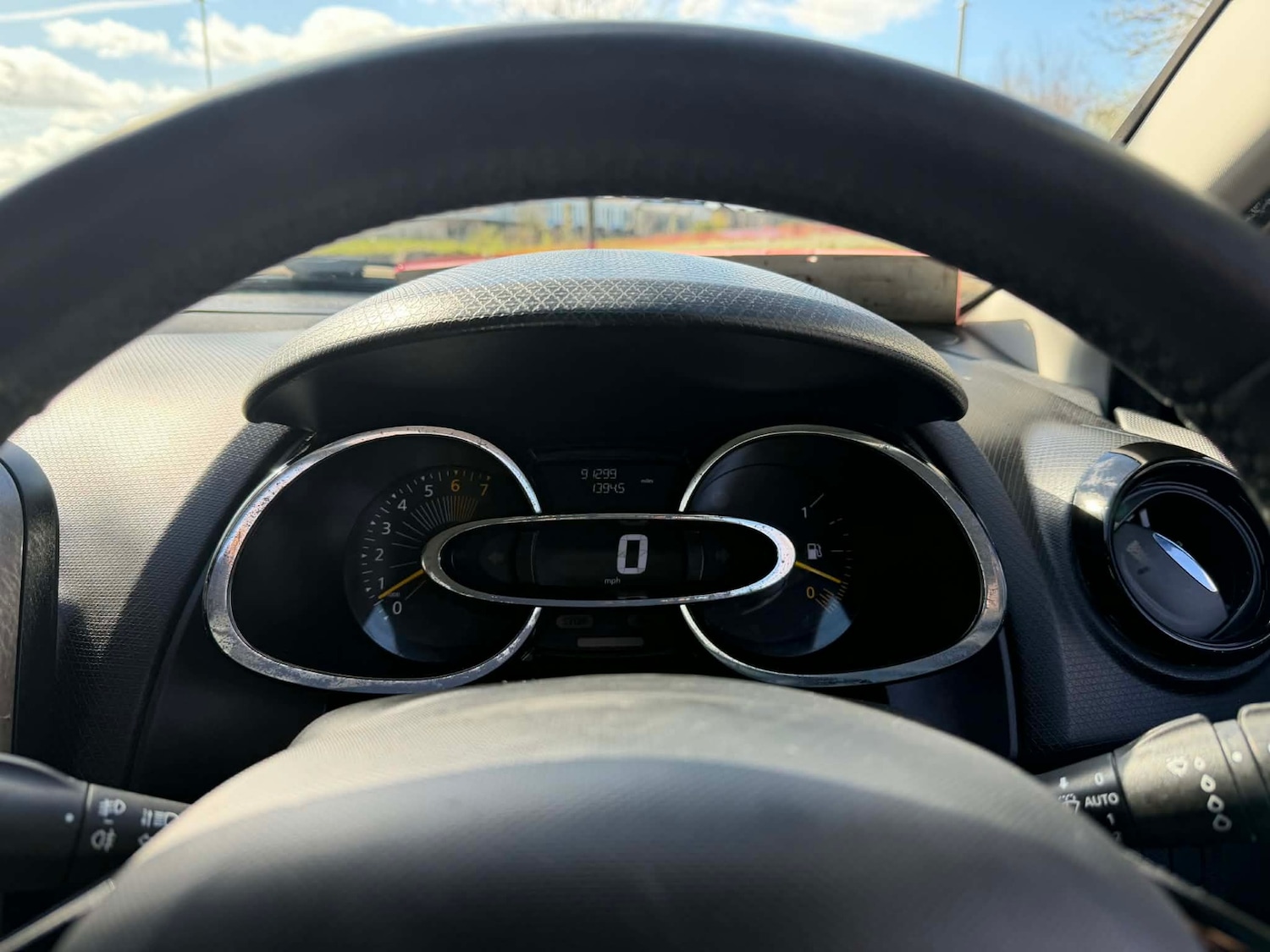 Used Renault Clio 2014 for sale - 78107016: Photo 5