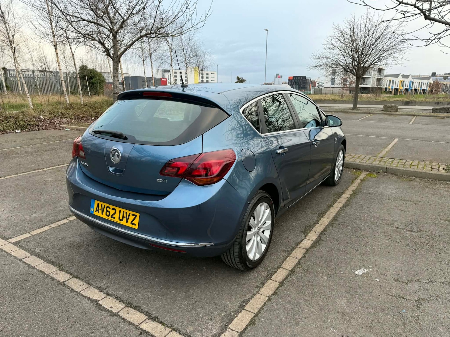 Used Vauxhall Astra 2013 for sale - 77804249: Photo 4
