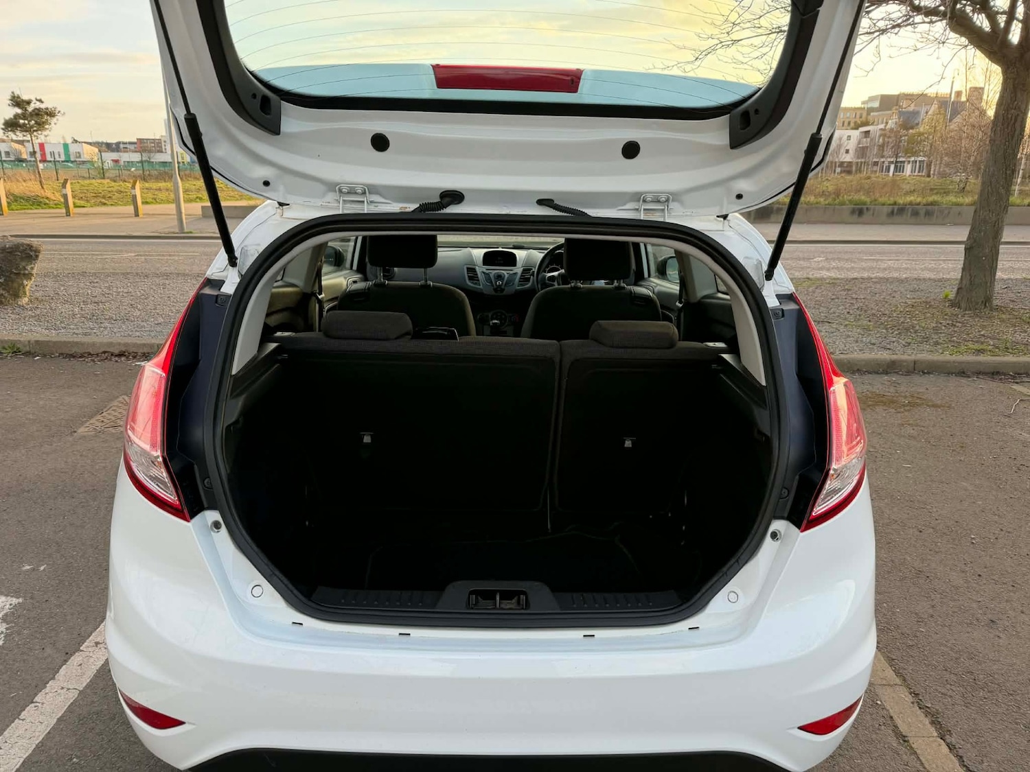 Used Ford Fiesta 2014 for sale - 77848320: Photo 12