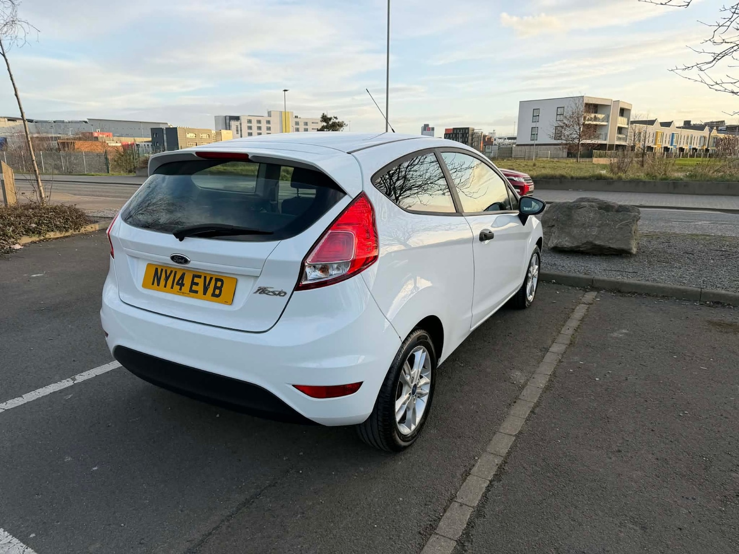 Used Ford Fiesta 2014 for sale - 77848320: Photo 4