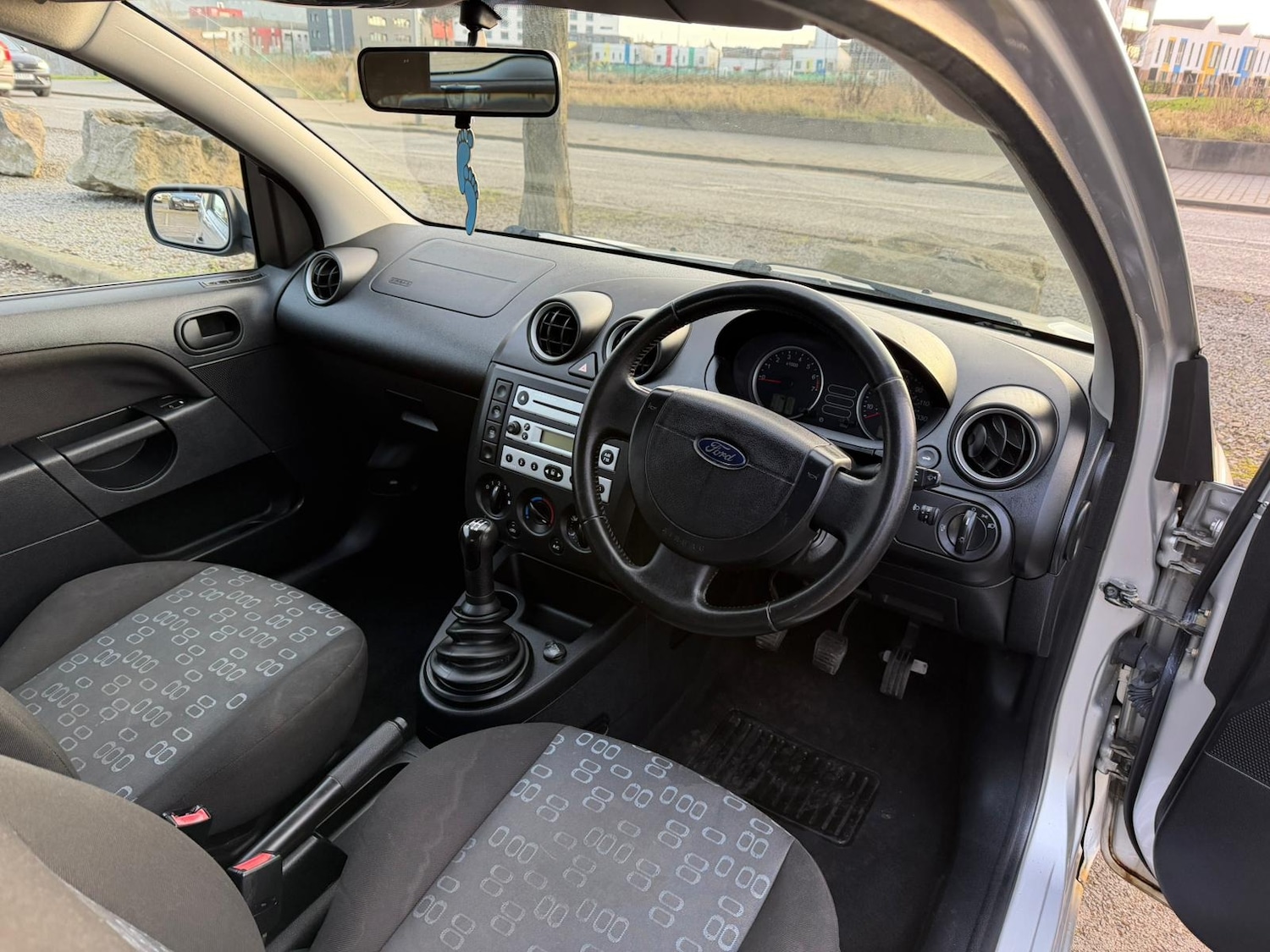 Used Ford Fiesta 2004 for sale - 77606803: Photo 5