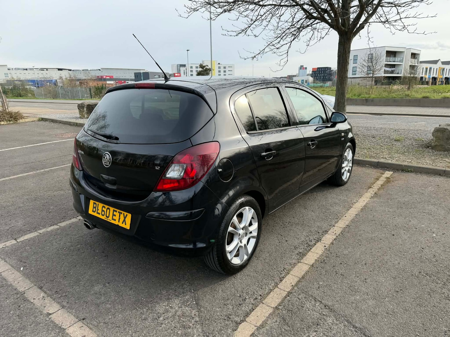 Used Vauxhall Corsa 2011 for sale - 78122211: Photo 3