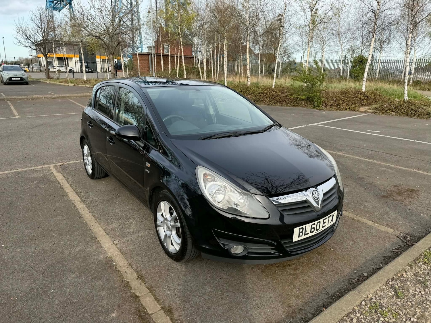 Used Vauxhall Corsa 2011 for sale - 78122211: Photo 4