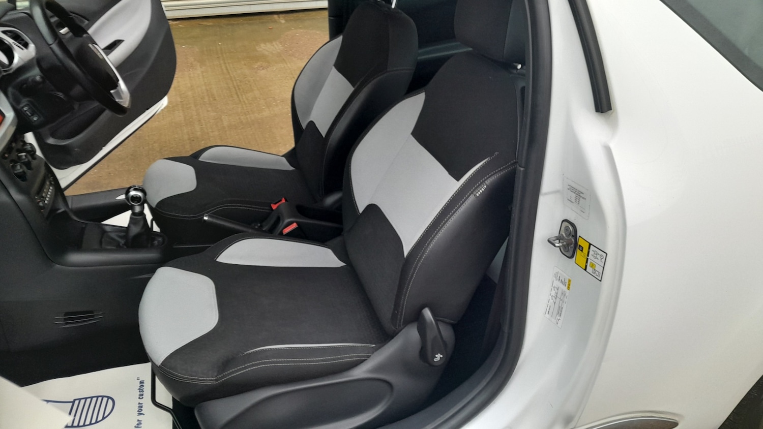 Used Citroen DS3 2014 for sale - 77449599: Photo 16