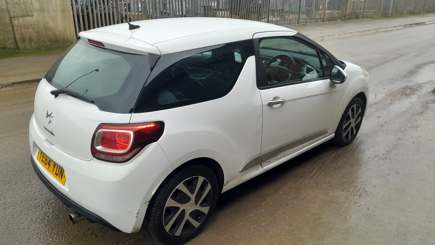Used Citroen DS3 2014 for sale - 77449599: Photo 7