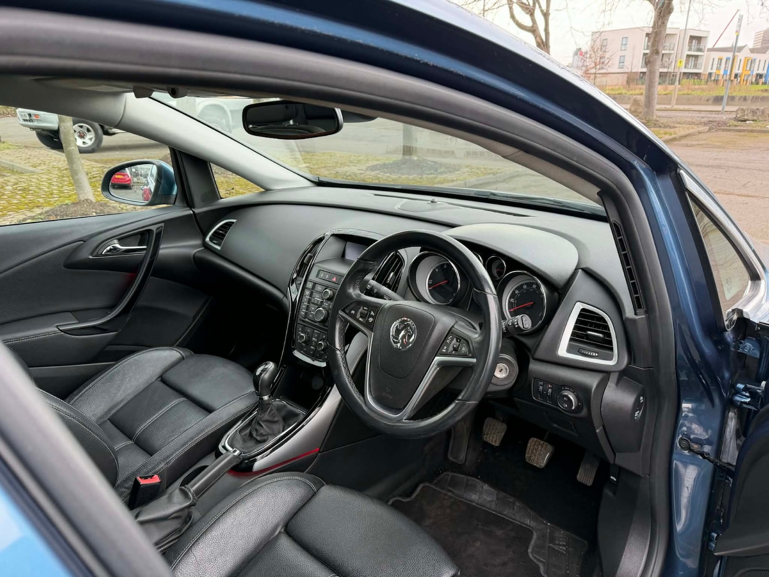 Used Vauxhall Astra 2015 for sale - 77904261: Photo 7