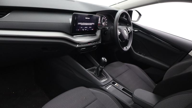 Used Skoda Octavia 2023 for sale - 77804596: Photo 2