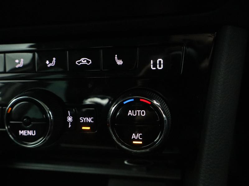 Used Skoda Superb 2021 for sale - 77599758: Photo 32