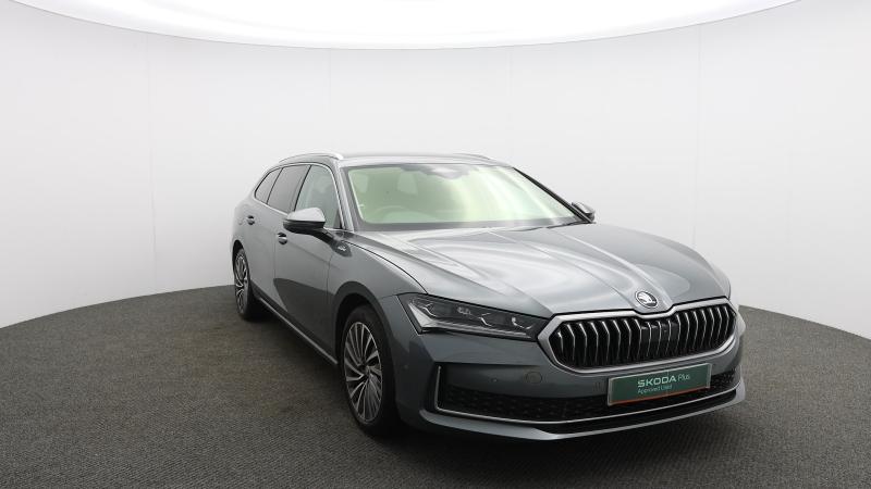 Used Skoda Superb 2024 for sale - 77599746: Photo 2