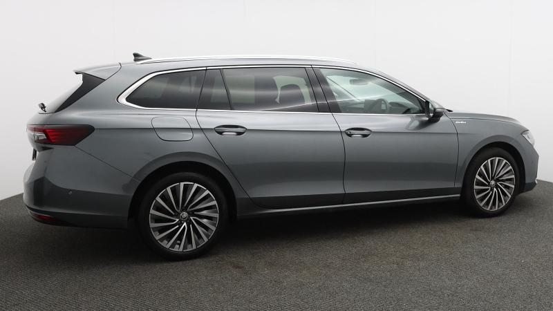 Used Skoda Superb 2024 for sale - 77599746: Photo 8