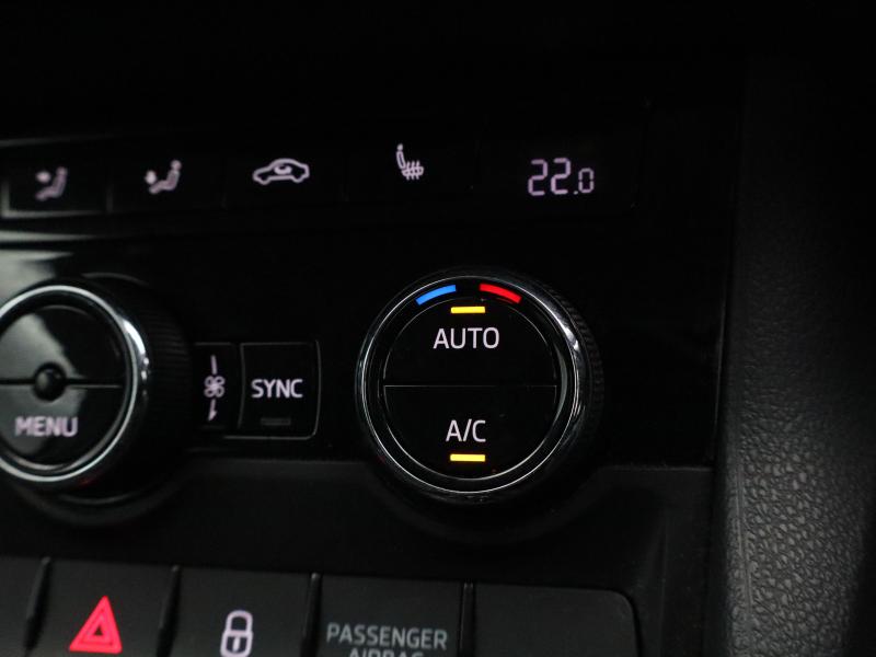 Used Skoda Karoq 2021 for sale - 77599747: Photo 31