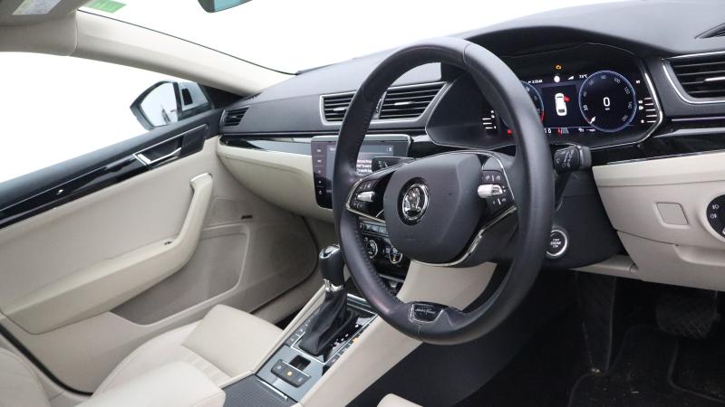 Used Skoda Superb 2021 for sale - 77599689: Photo 12