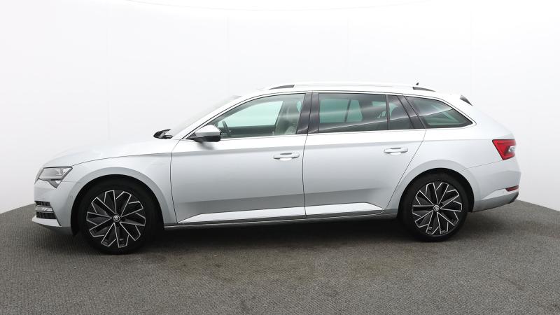 Used Skoda Superb 2021 for sale - 77599689: Photo 4