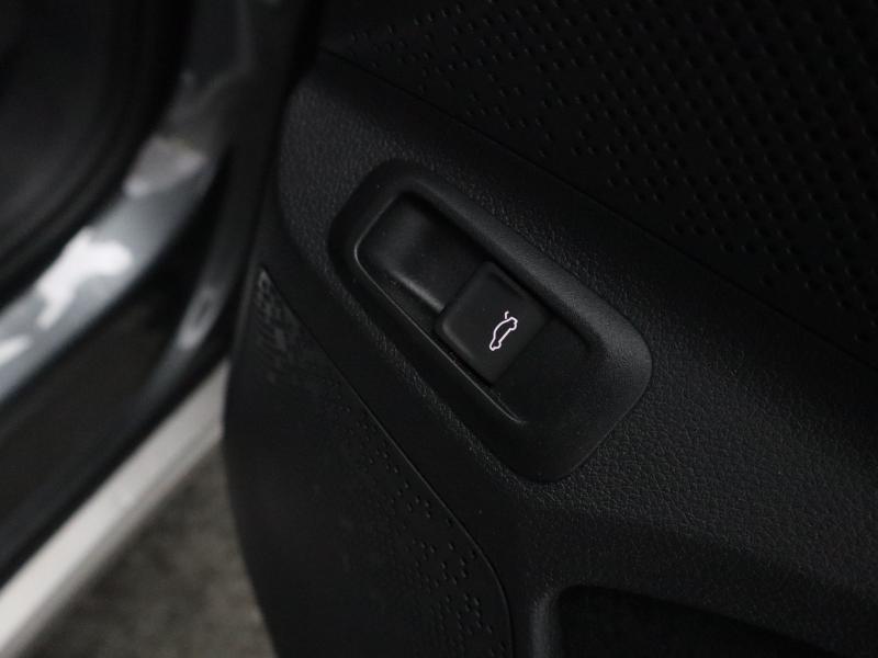 Used Skoda Enyaq 2025 for sale - 78038847: Photo 27