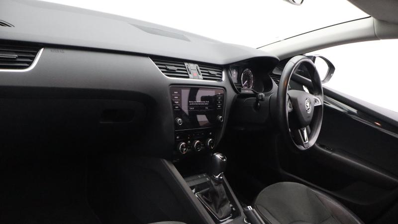 Used Skoda Octavia 2019 for sale - 77819829: Photo 10